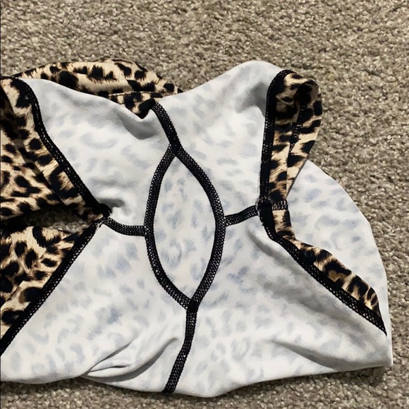 Savage barbell cheetah shorts - Picture 2 of 2